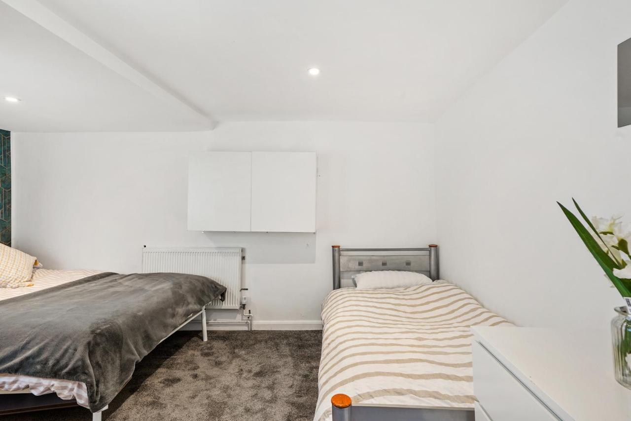 Modern One Bedroom Apartments In Hove Exterior foto